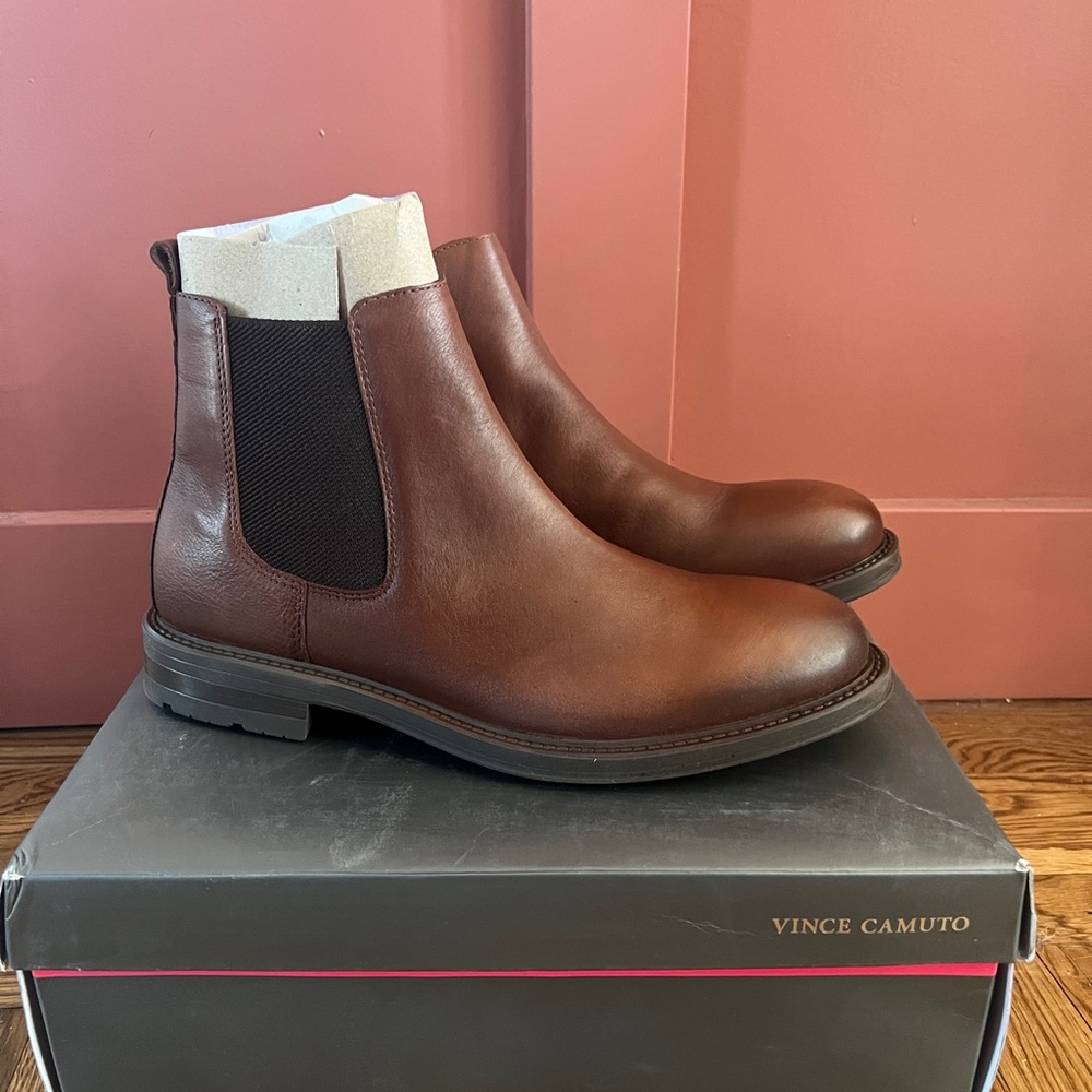 Vince Camuto Men's Huntsley Chelsea Boot